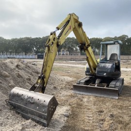 2-escavatore yanmar